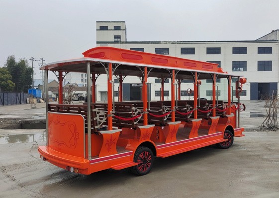 23座觀光車(chē)-側(cè)身
